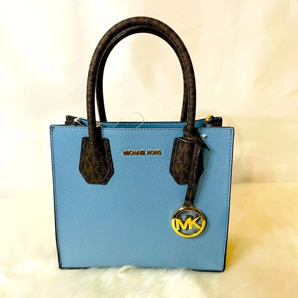 NWT Michael Kors Mercer Medium Logo and leather Accordian crossbody bag